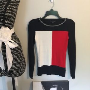 Tommy Hilfiger Logo Sweater